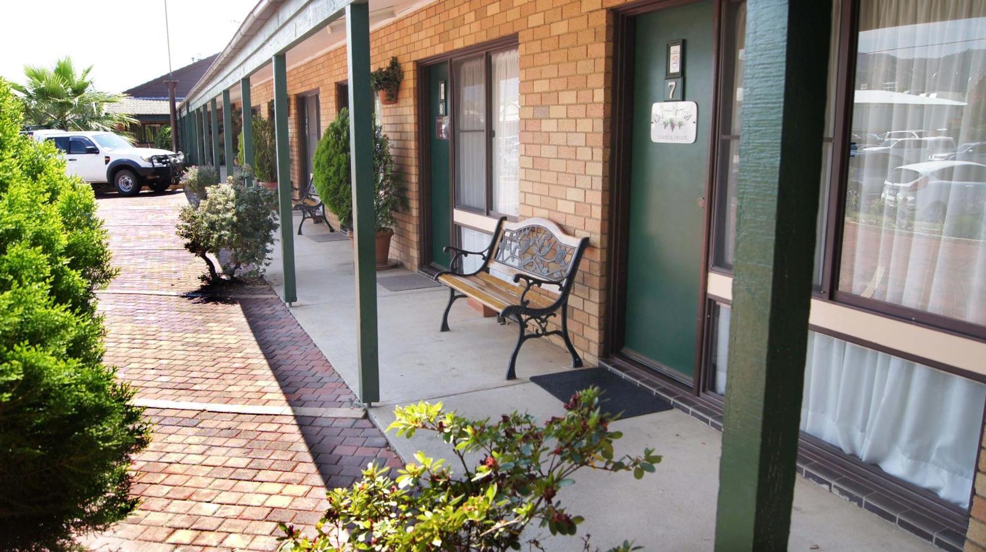 Ningana Motel Mudgee Buitenkant foto
