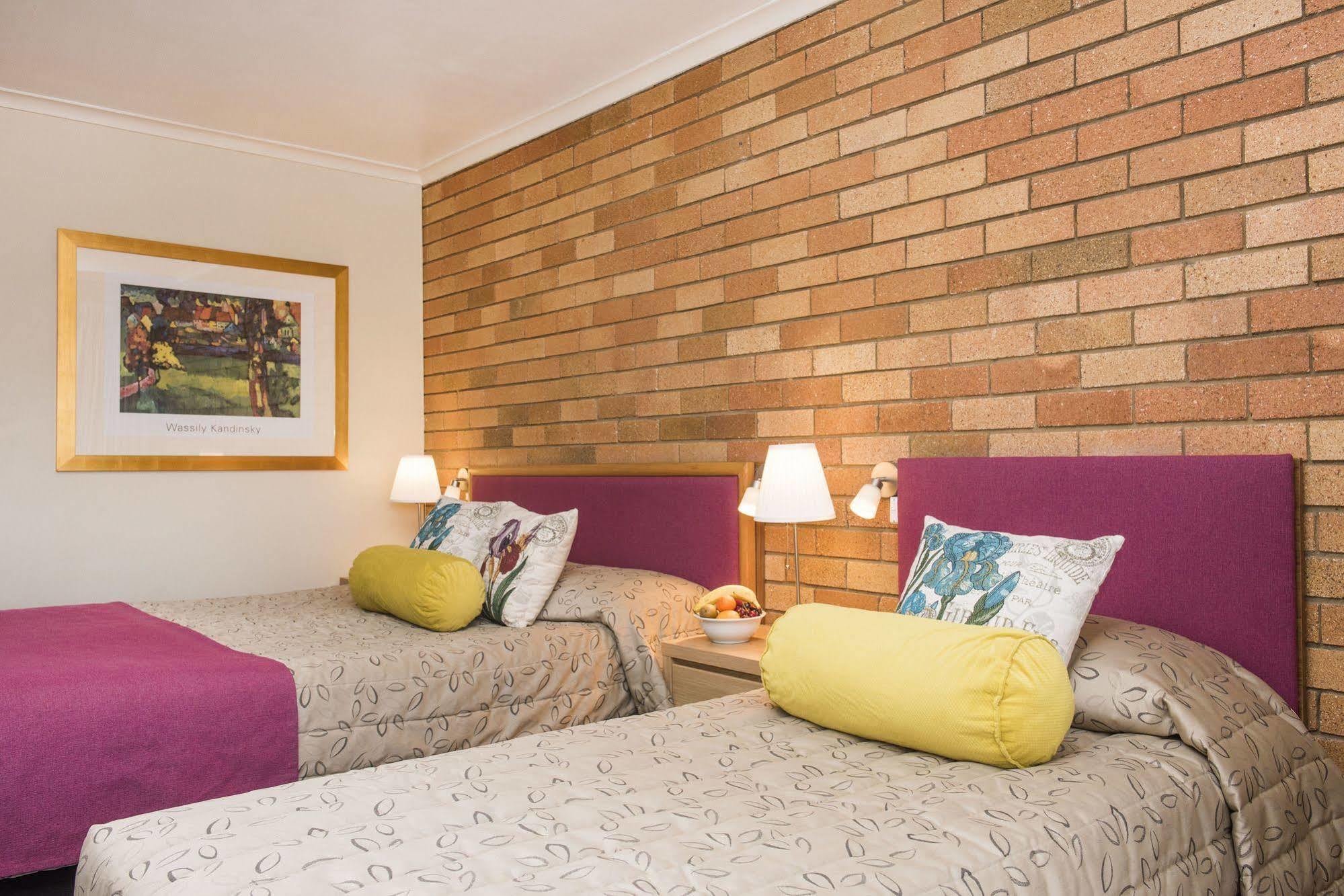 Ningana Motel Mudgee Buitenkant foto