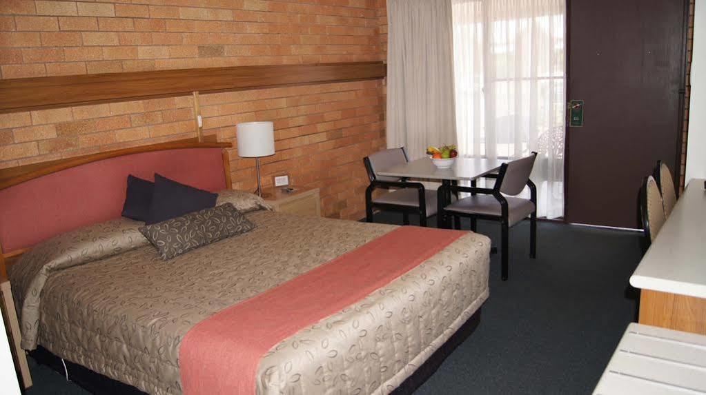 Ningana Motel Mudgee Buitenkant foto